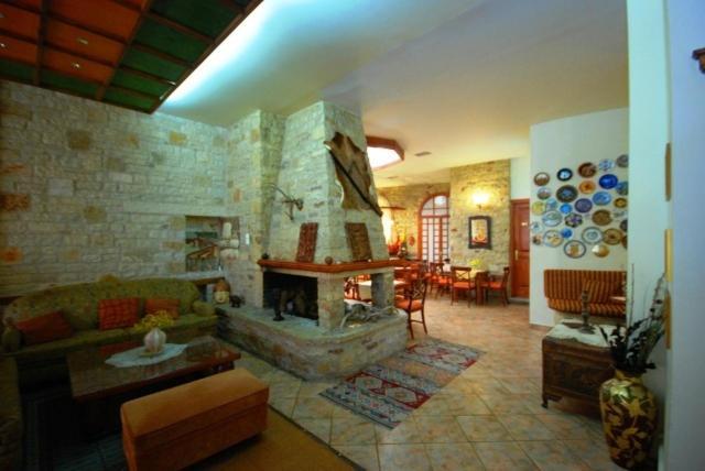 Hotel Elvetia Karpenisi Buitenkant foto